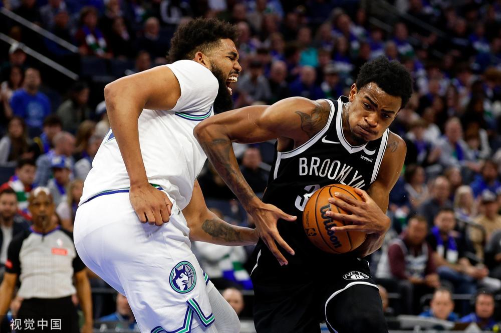 直线加速的 直线加速的