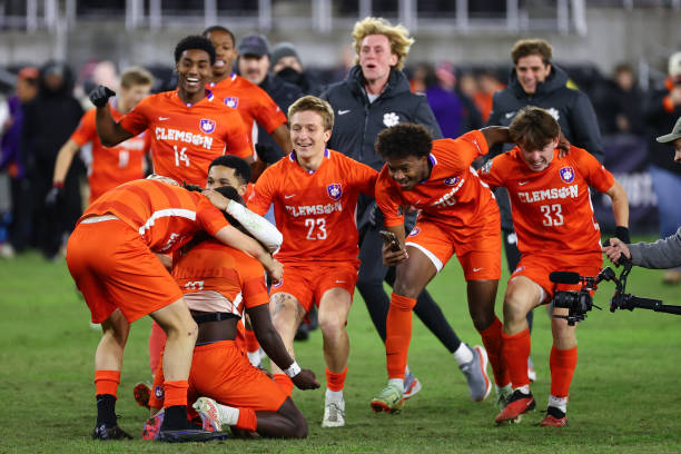 力巨大的球 力巨大的球